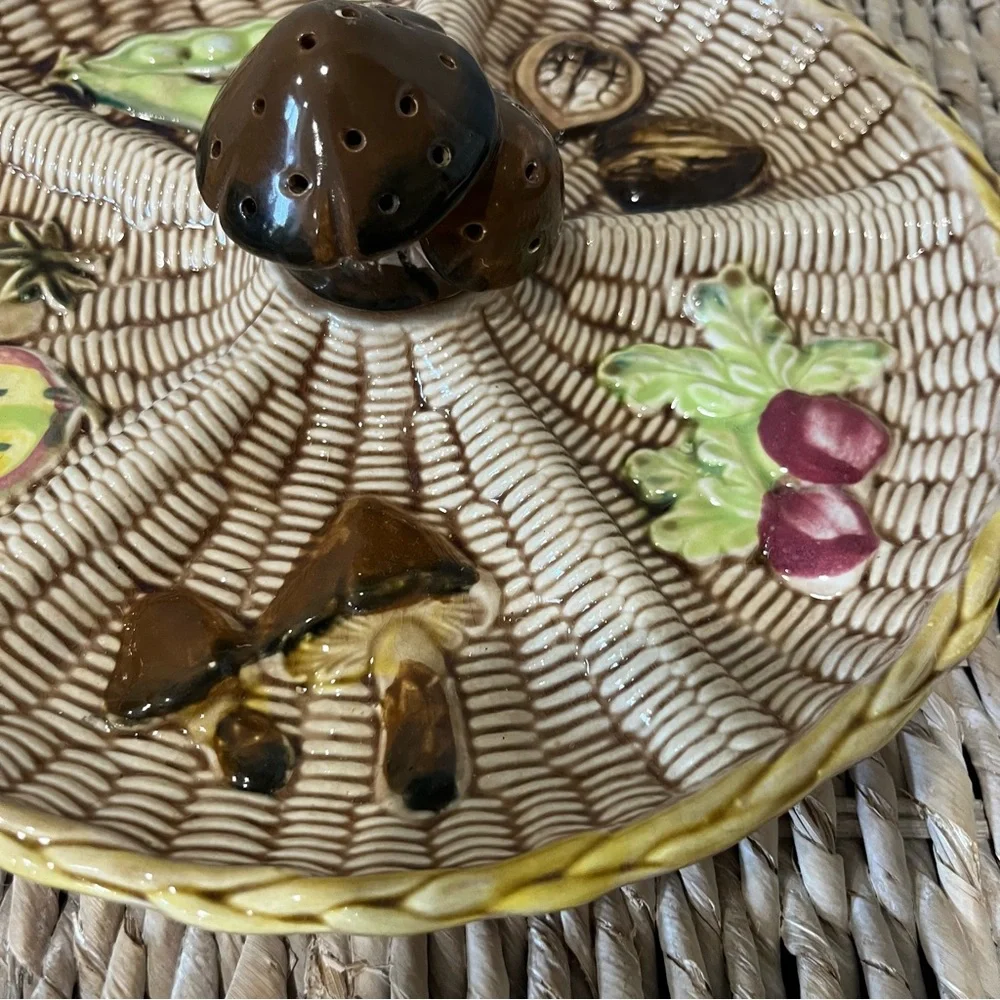 Mushroom Tilso Ceramic Vegetable Hor d’oeuvres plate Tray Dish Vintage Toothpick